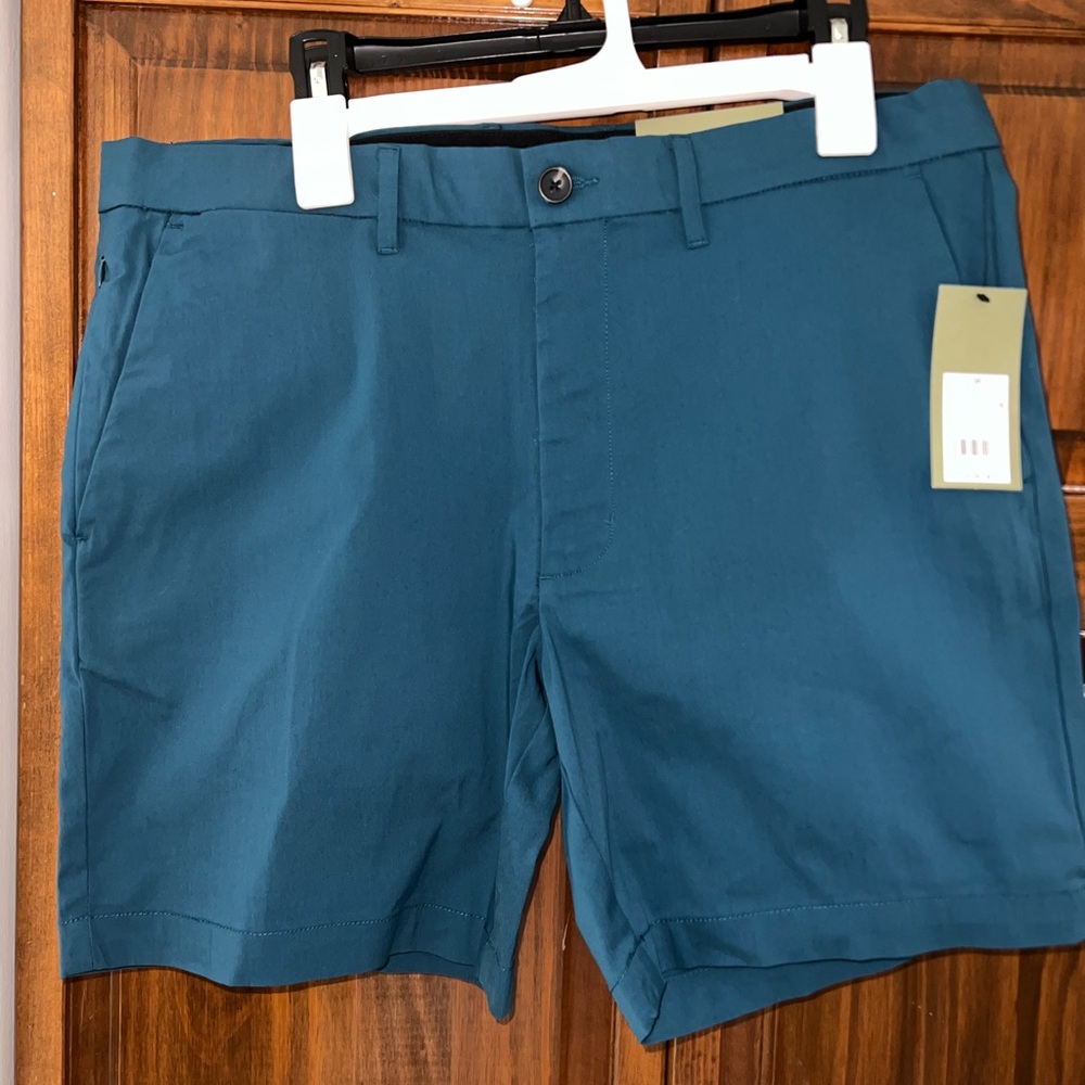 Men's Blue Flat Front Shorts Size 36